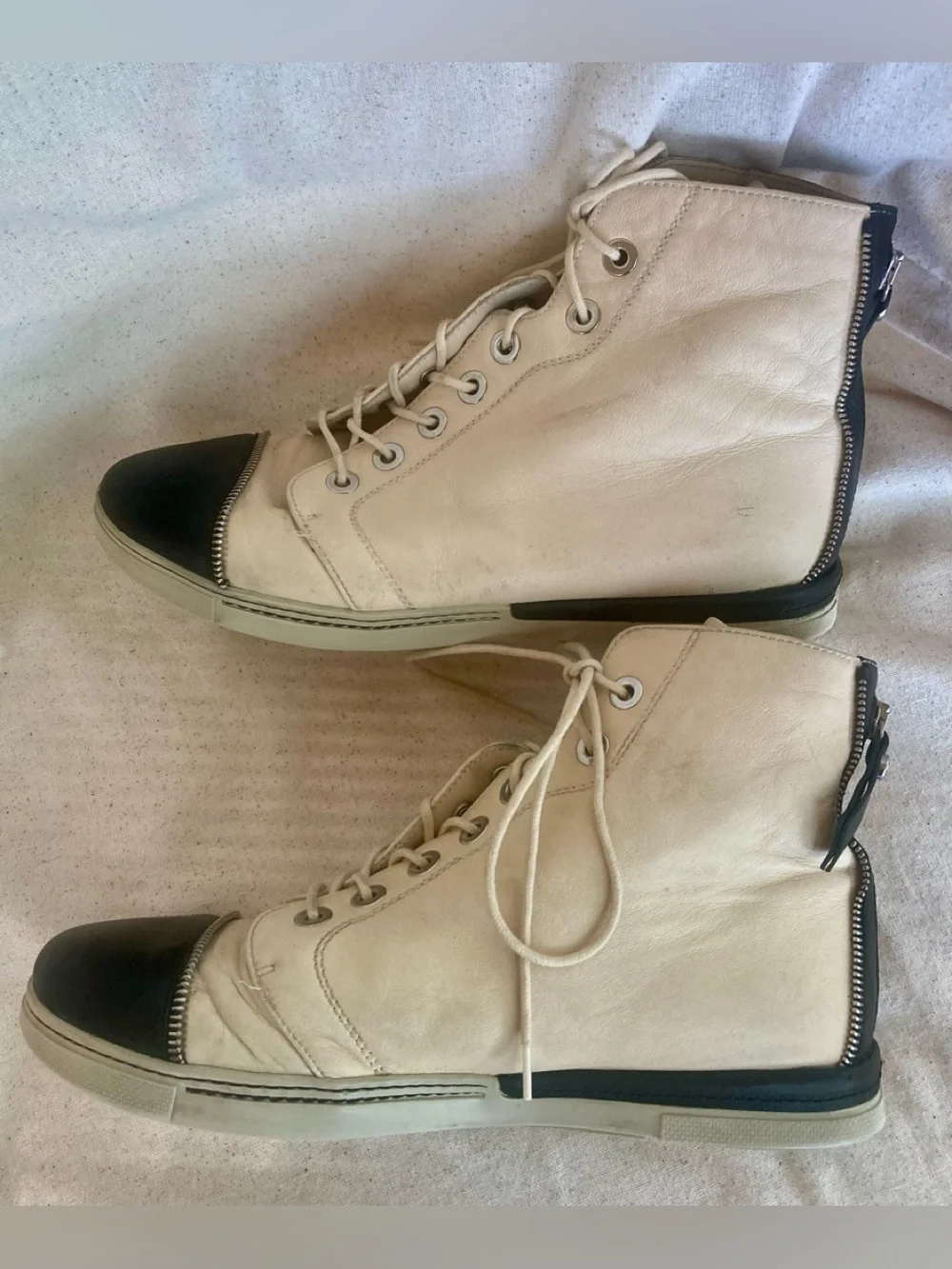 Stuart Weitzman stuart weitzman